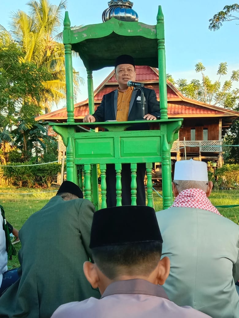 Program Visi Misi Bupati Takalar Di Bacakan, PJ Desa Lantang Pada Perayaan Shalat Idul Fitri 1443 H