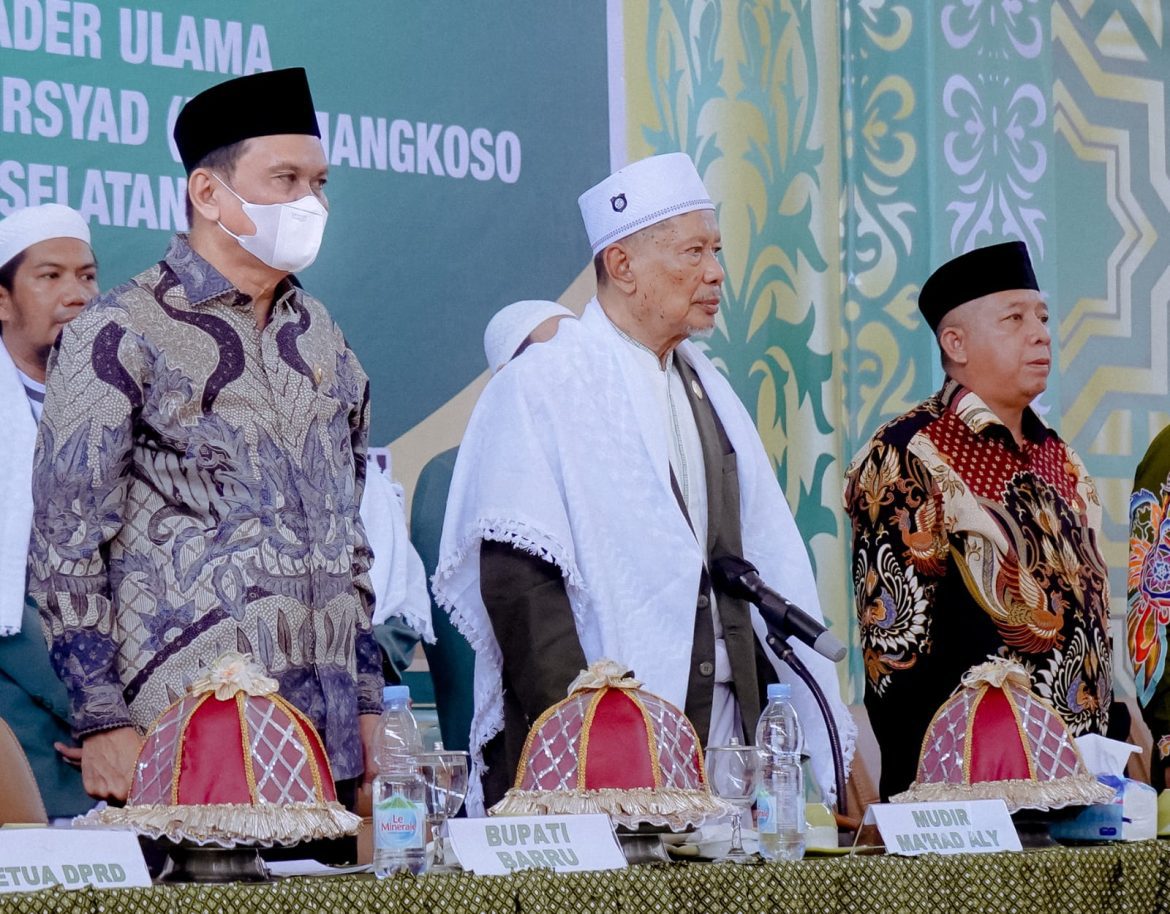 Bupati Barru Hadiri Wisuda Sarjana Kader Ulama DDI Mangkoso