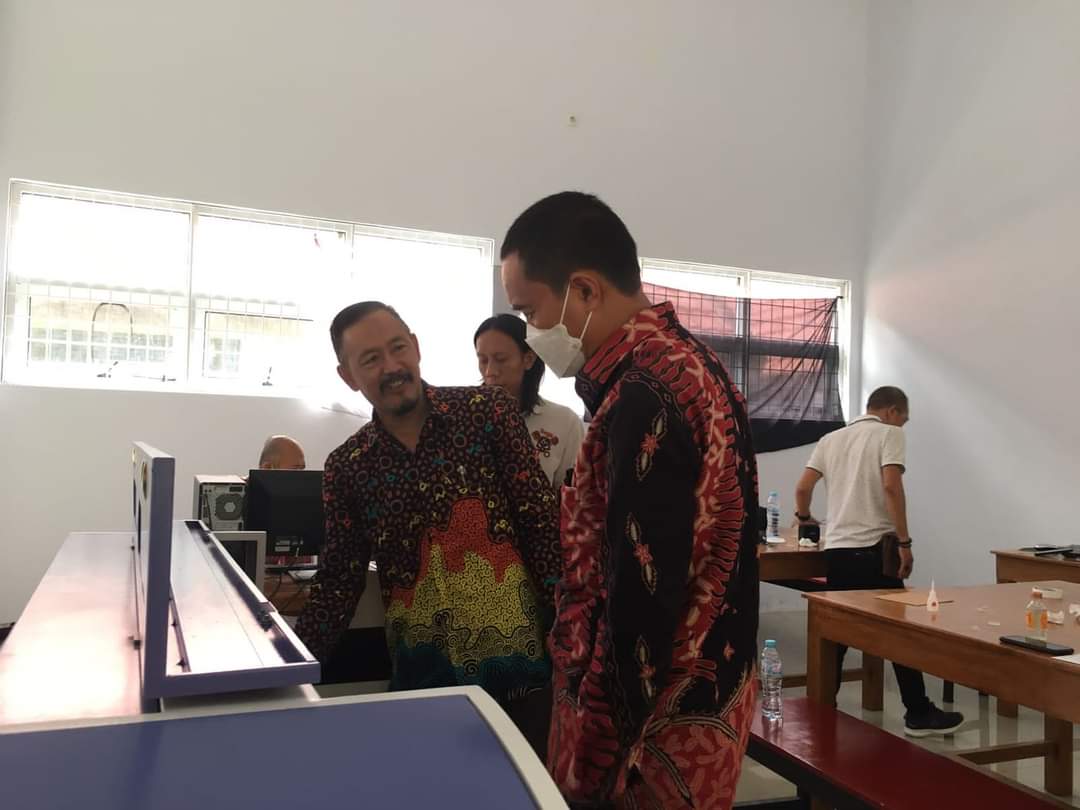 Lauching Teaching Factory “Laser Cutting” Teknik Grafika SMKN 4 Gowa