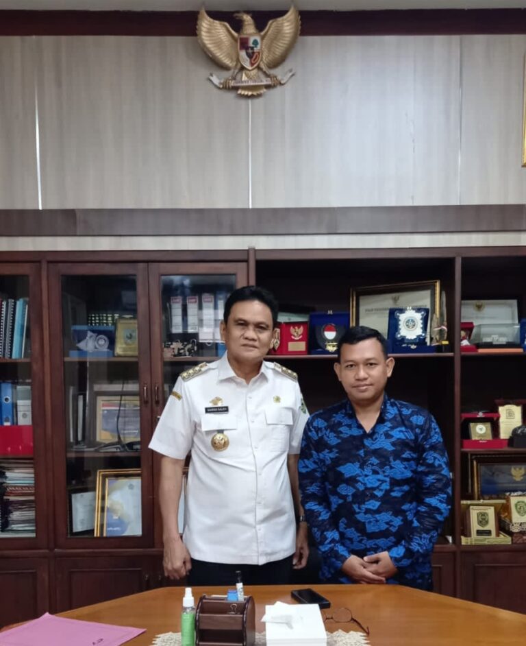 Bupati Barru, Apresiasi Muhammad Dirham Guru Dari Barru Lolos SILN