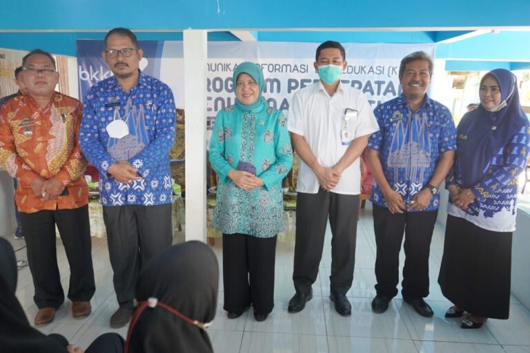 Bersama BKKBN, Anggota DPR-RI Hasnah Syam Gelar Sosialisasi Percepatan Penurunan Stunting Di Desa Manuba