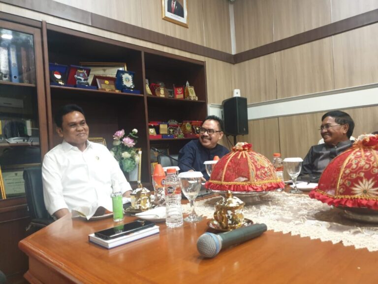 Bupati Barru Dorong Pengusaha Asal Barru Yang Sukses Dirantauan Untuk Investasi