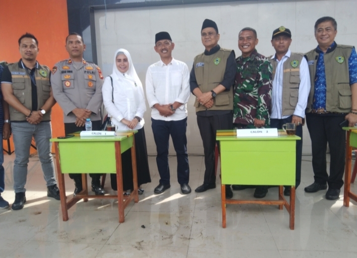 Bupati BarruTinjau Pelaksanaan Pilkades Langsung di Cilellang