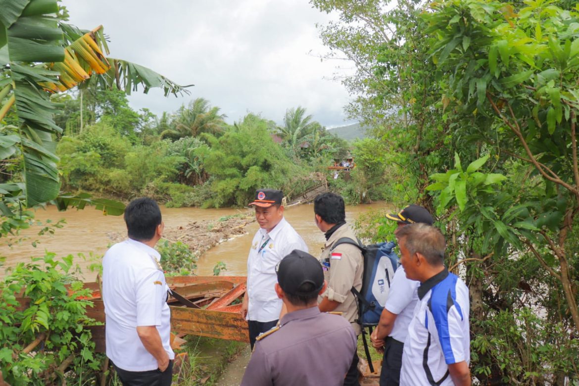 Bupati Suardi Saleh Buka Turnamen Mini Soccer Cup 2023 Cilellang