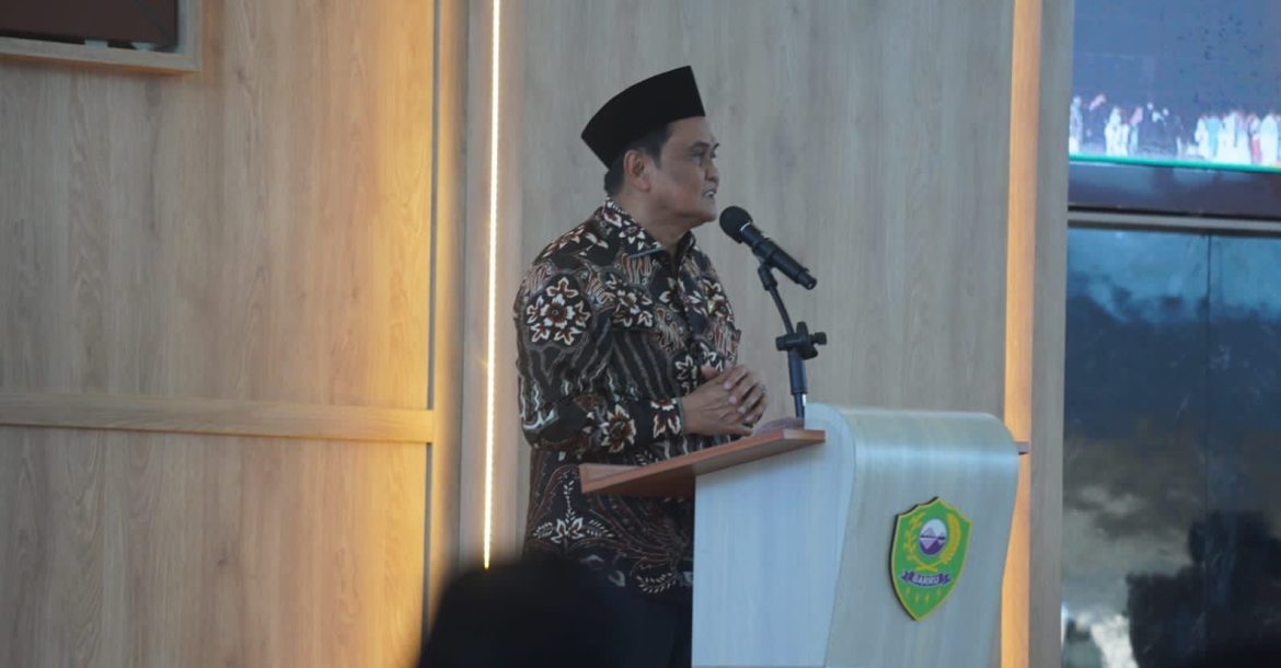         Pesan Khusus Bupati Barru ke CJH, Jaga Sikap dan Perilaku