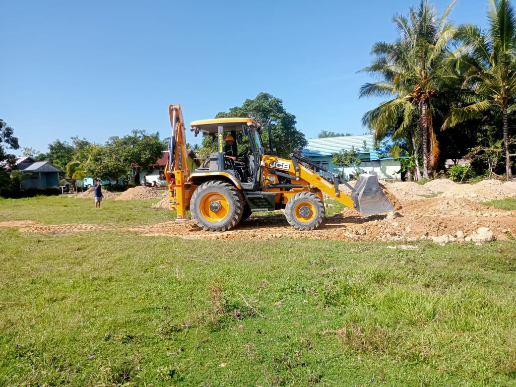 PT Mamuang Sasar Perbaikan Infrastruktur Fasilitas Umum Desa Pajalele Melalui Program CSR