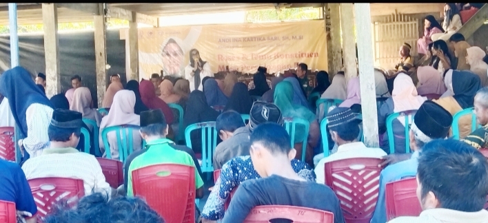 Andi Ina Kartika Sari, SH, M.Si Gelar Reses Sekaligus Temu Konstituen di Desa Galung