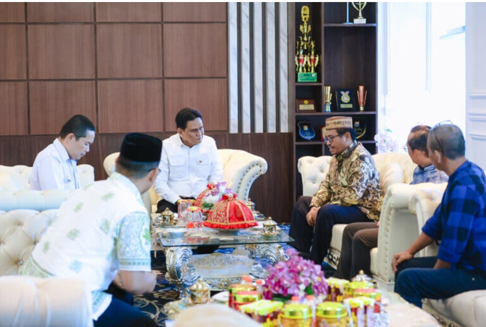 Bupati Barru Terima Kunjungan Rektor IAIN Parepare DR. H. Hannani