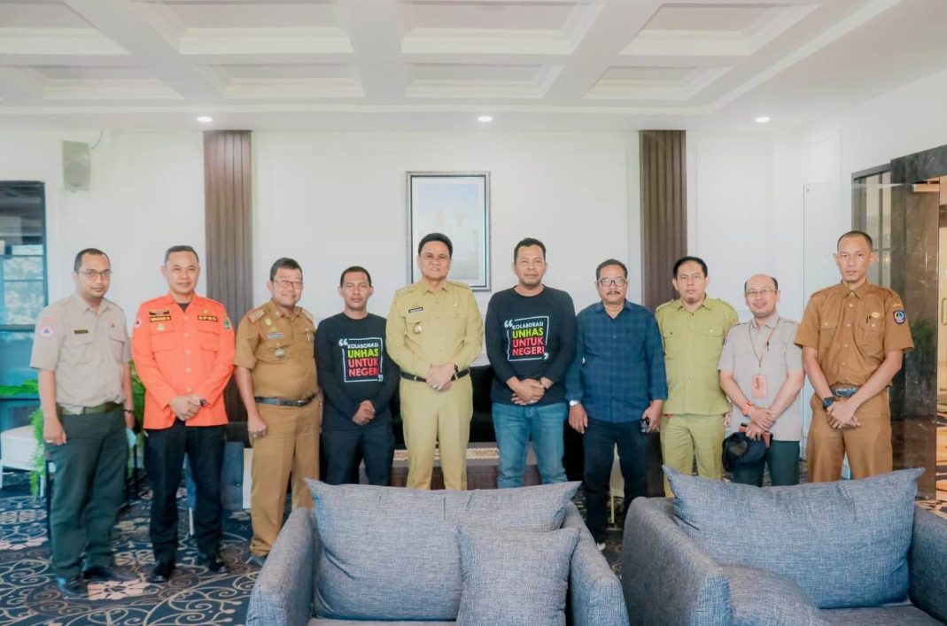 Bupati Suardi Saleh Terima Kunjungan Tim Inisiator dan Panitia Musda IKA UNHAS Barru