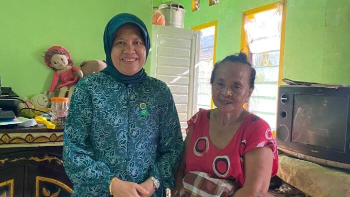 Ketua TP.PKK Kunjungi Rumah Duka Istri YBH Kompak Indonesia Harisman