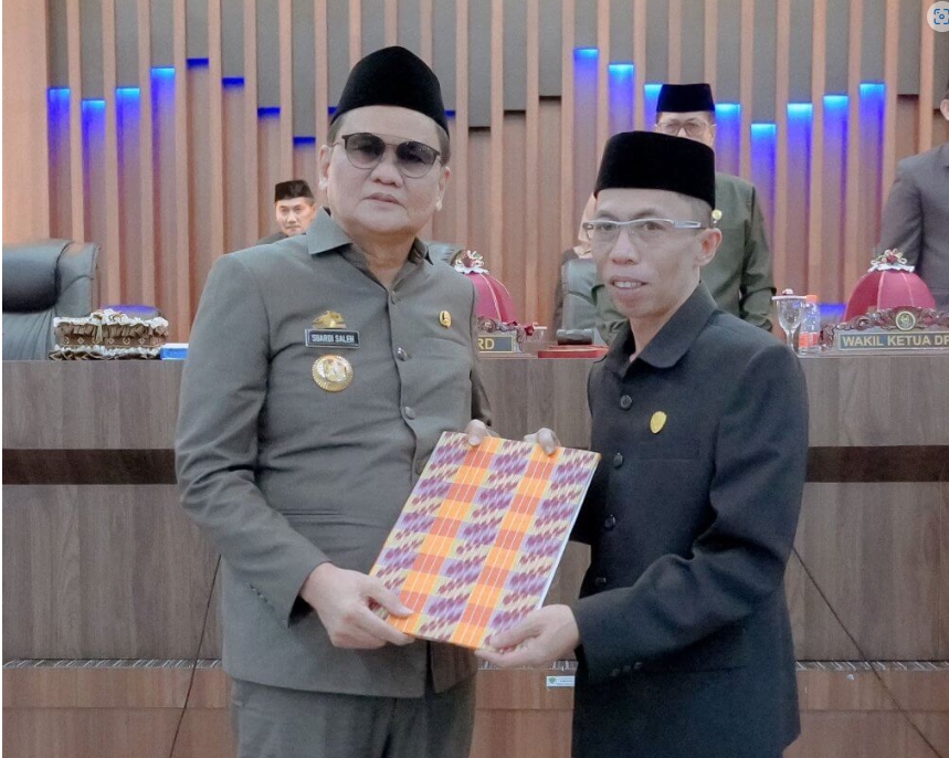 Bupati Barru Hadiri Rapat Paripurna yang Digelar Anggota DPRD Kab.Barru