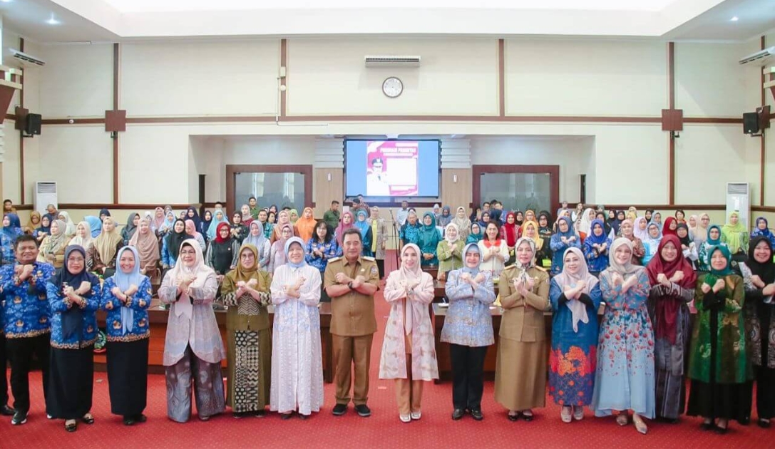 Ketua TP.PKK Kabupaten Barru Hasnah Syam Hadiri Silaturahmi PJ.Gubernur Sulsel