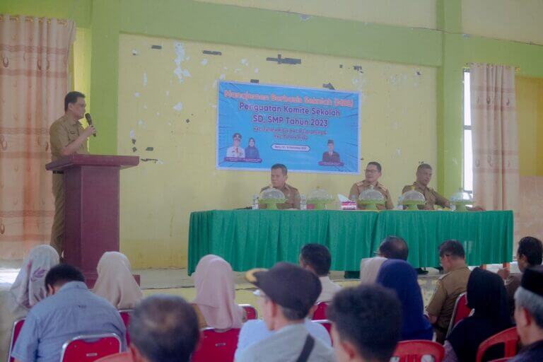 MBS Penguatan Komite Sekolah SD SMP 2023, Bupati Barru: Kita Ingin Hadirkan Pendidikan Berkwalitas dan Lahirkan Generasi Emas