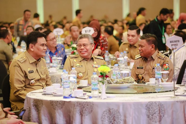 Bupati Barru Suardi Saleh Hadiri Rapat Koordinasi Forum Koordinasi Pimpinan Daerah Sulsel