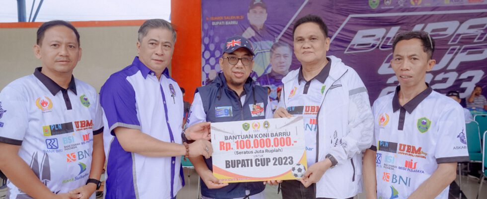 Bupati Barru Suardi Saleh Buka Turnamen Sepak Bola Bupati Cup 2023