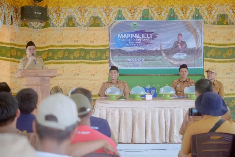 Bupati Suardi Saleh Menghadiri Acara Mappalili Musim Tanam 2023/2024 di Nepo
