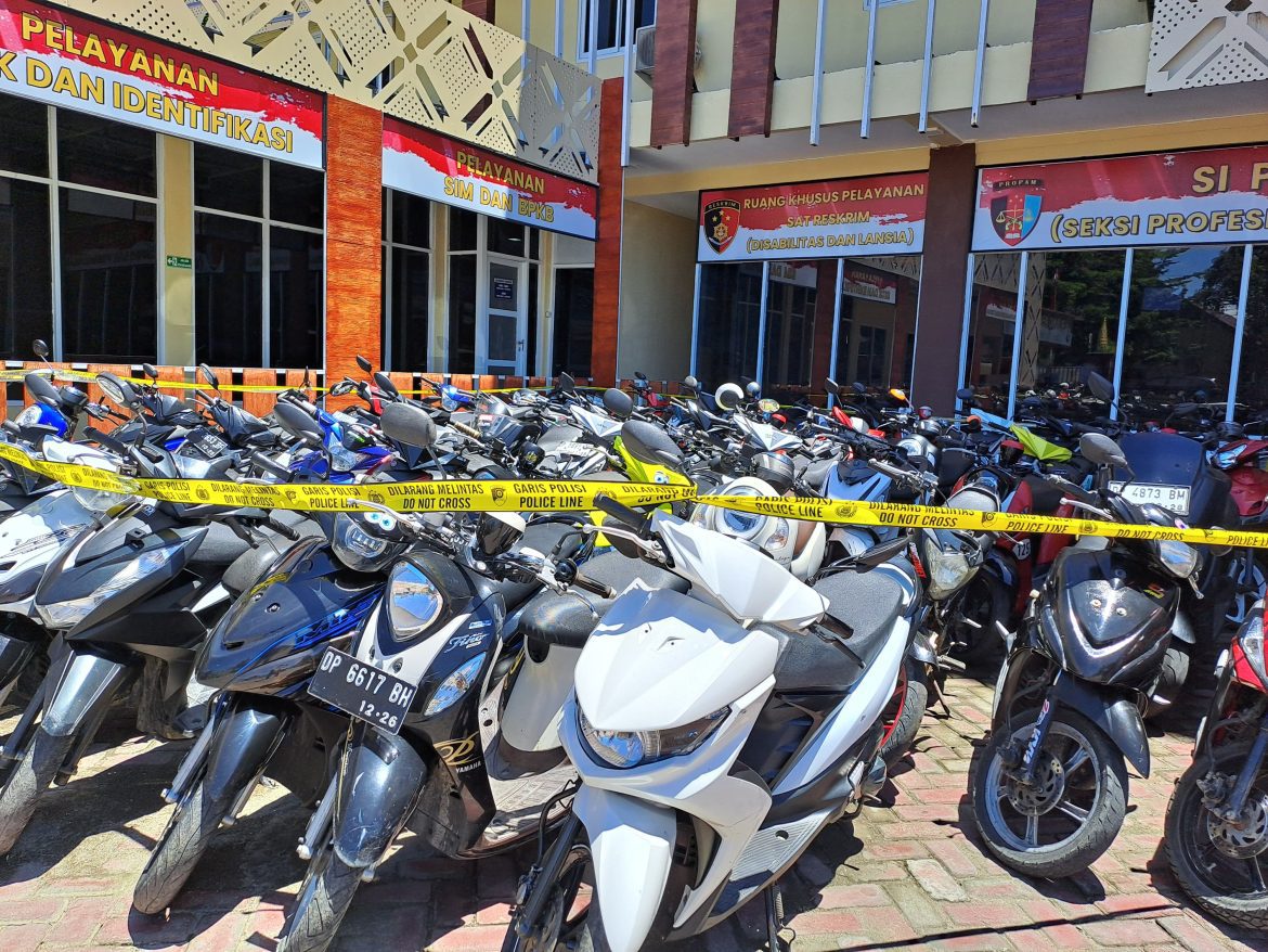 Polres Barru Tertibkan Aksi Balap Liar, 57 Sepeda Motor Diamankan