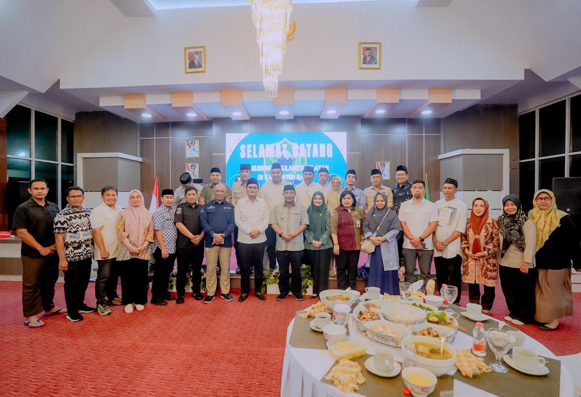 Bupati Suardi Saleh  Menggelar Acara Buka Puasa Bersama Dengan Penjabat Pj. Gubernur