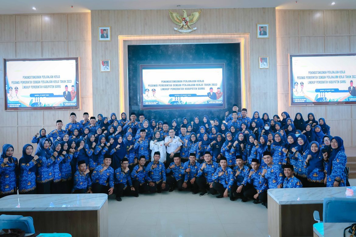 145 Orang PPPK Teken Kontrak Dihadapan Sekda Barru