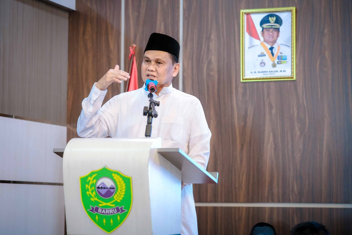 Sebanyak 187 Calon Jamaah Haji Reguler asal Kabupaten Barru Dilepas Bupati Suardi Saleh