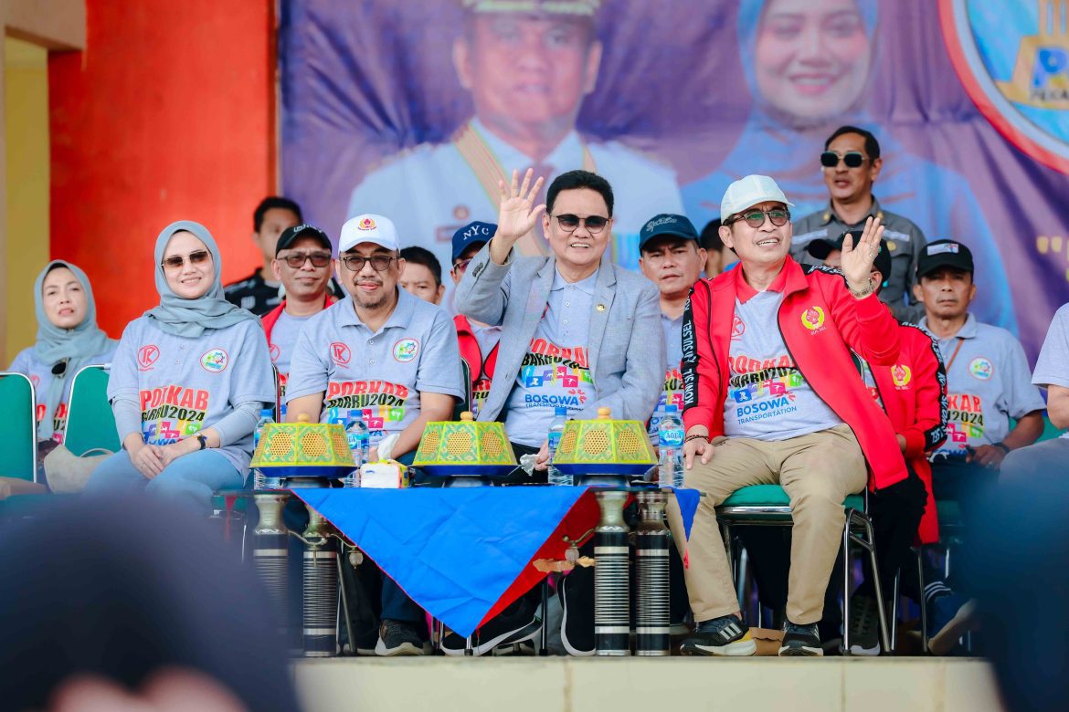 Bupati Barru Suardi Saleh Membuka Pekan Olahraga