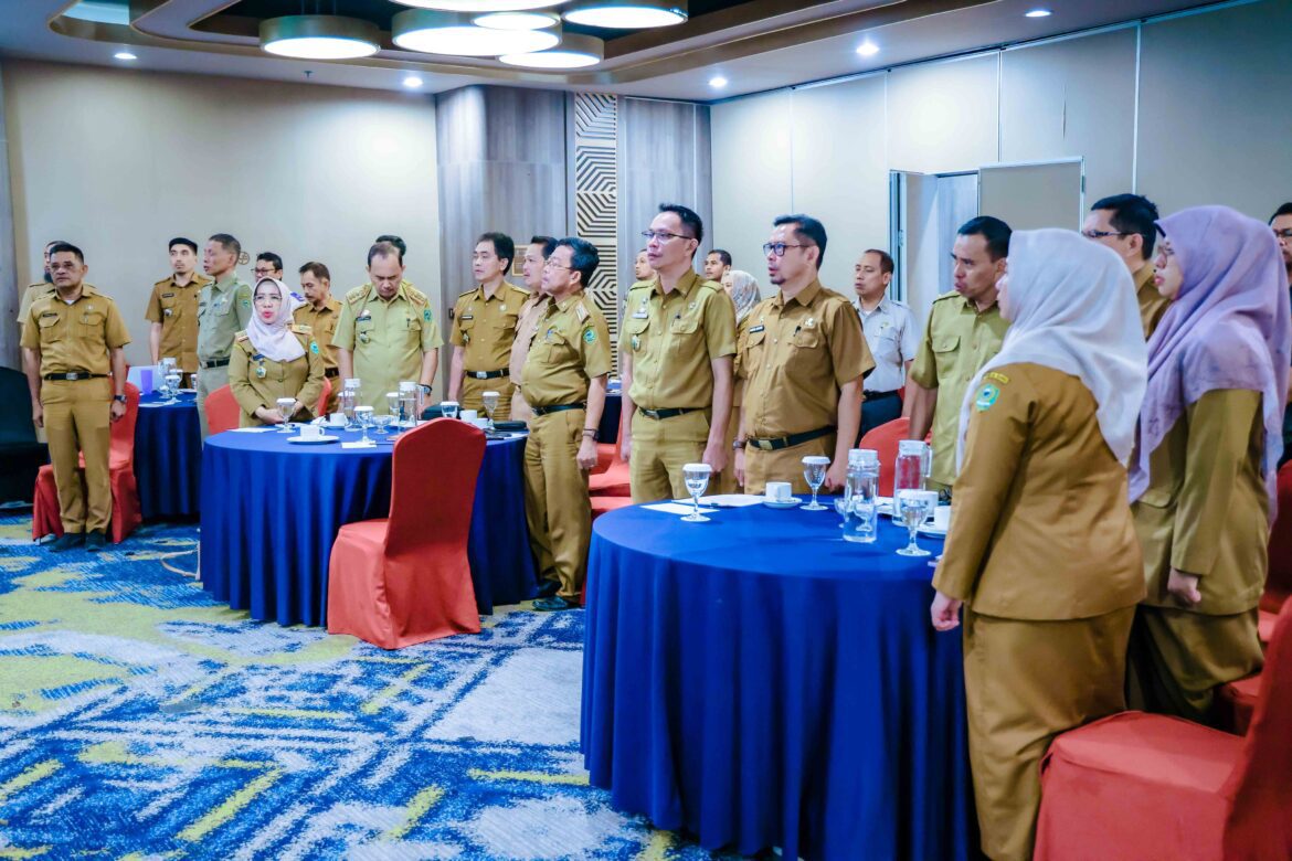 Bupati Barru Suardi Saleh Membuka Rapat Koordinasi Upaya Peningkatan Universal Coverage Jamsostek