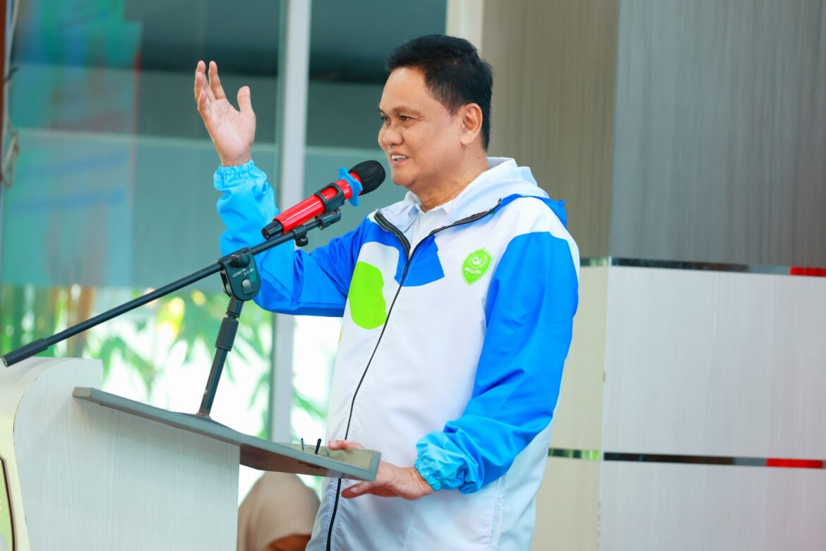 Suardi Saleh Melepas Kontingen POPDA Tingkat Provinsi Sulawesi Selatan Tahun 2024