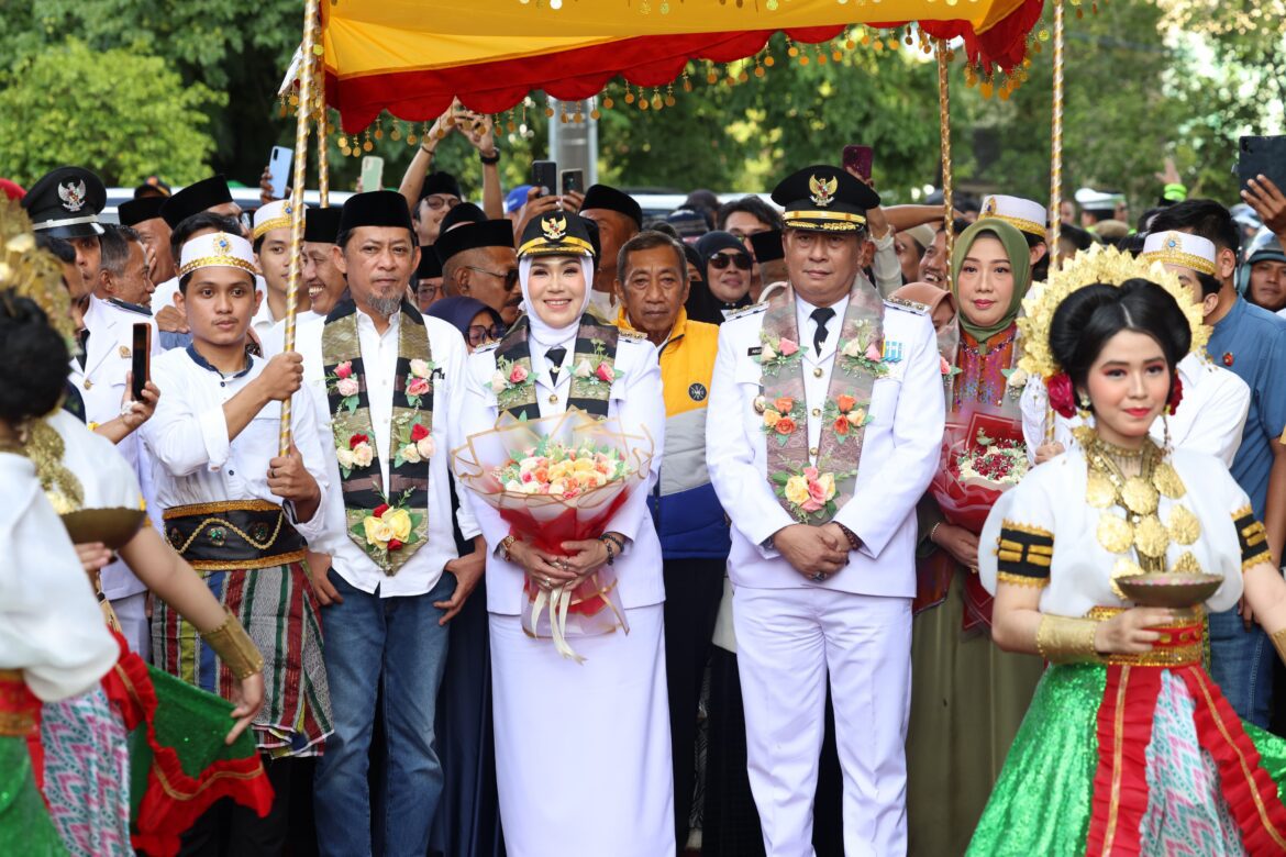 Penyambutan Meriah Bupati dan Wakil Bupati Barru Periode 2025-2030