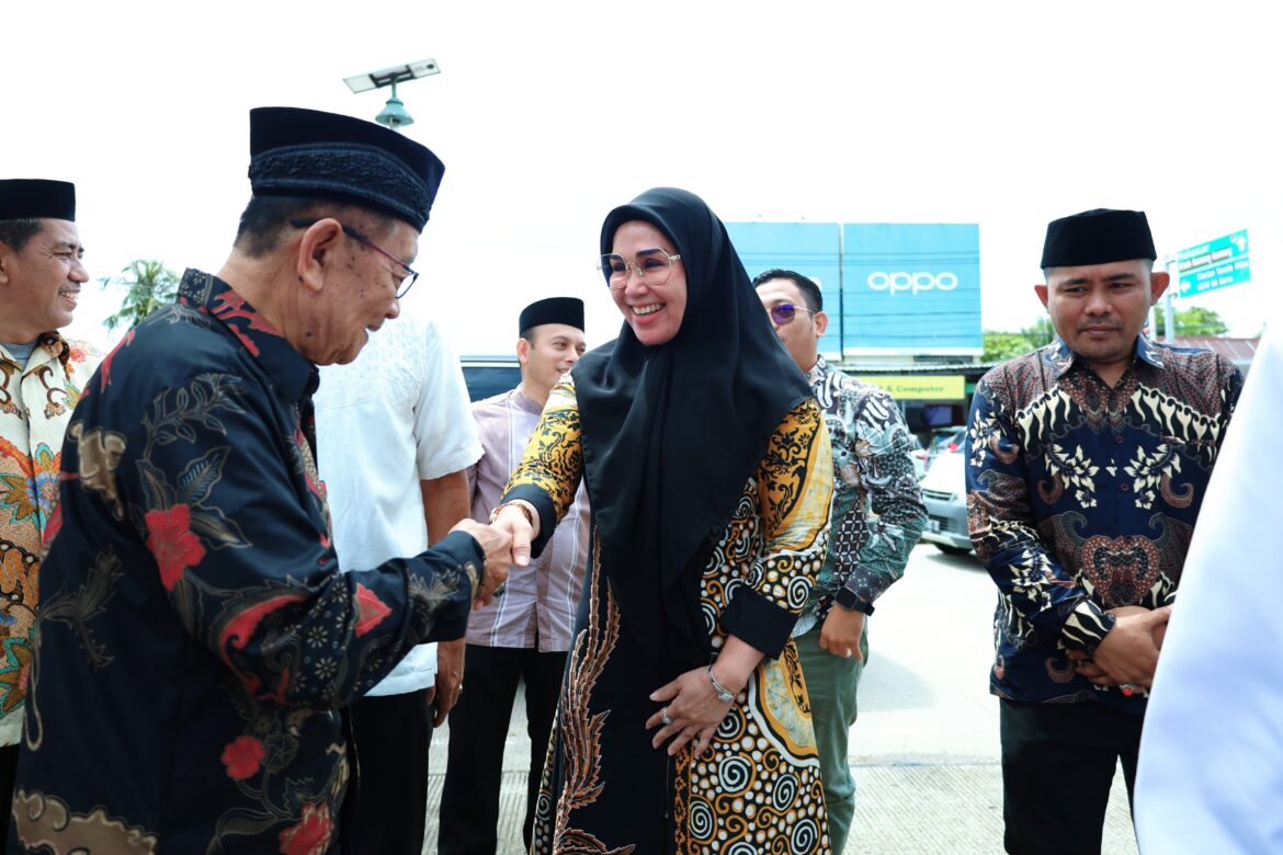 Halal Bihalal IKA SPADEL, Bupati Barru Serukan Kebersamaan untuk Kemajuan Daerah