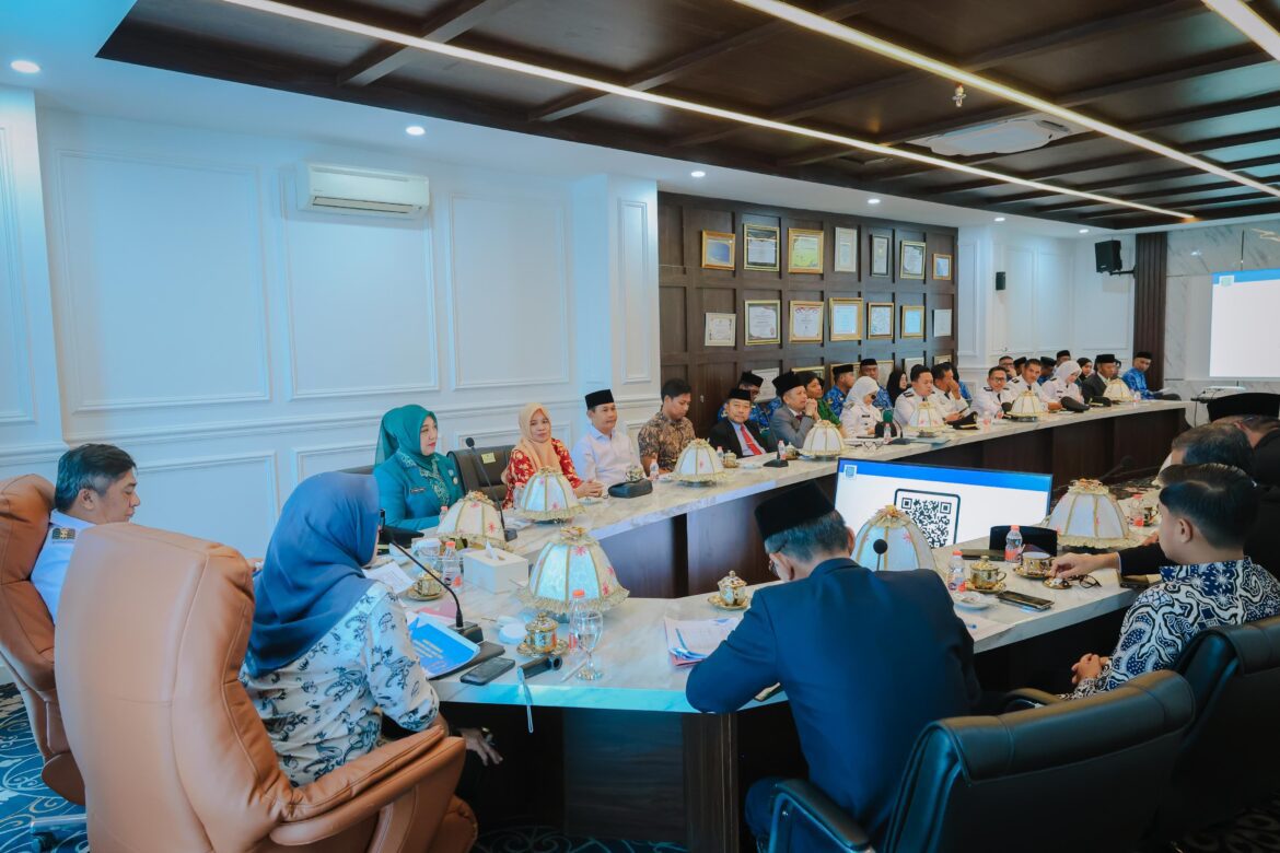 Bupati Barru Gelar Rapat Evaluasi Persiapan KLA 2025, Targetkan Status Utama