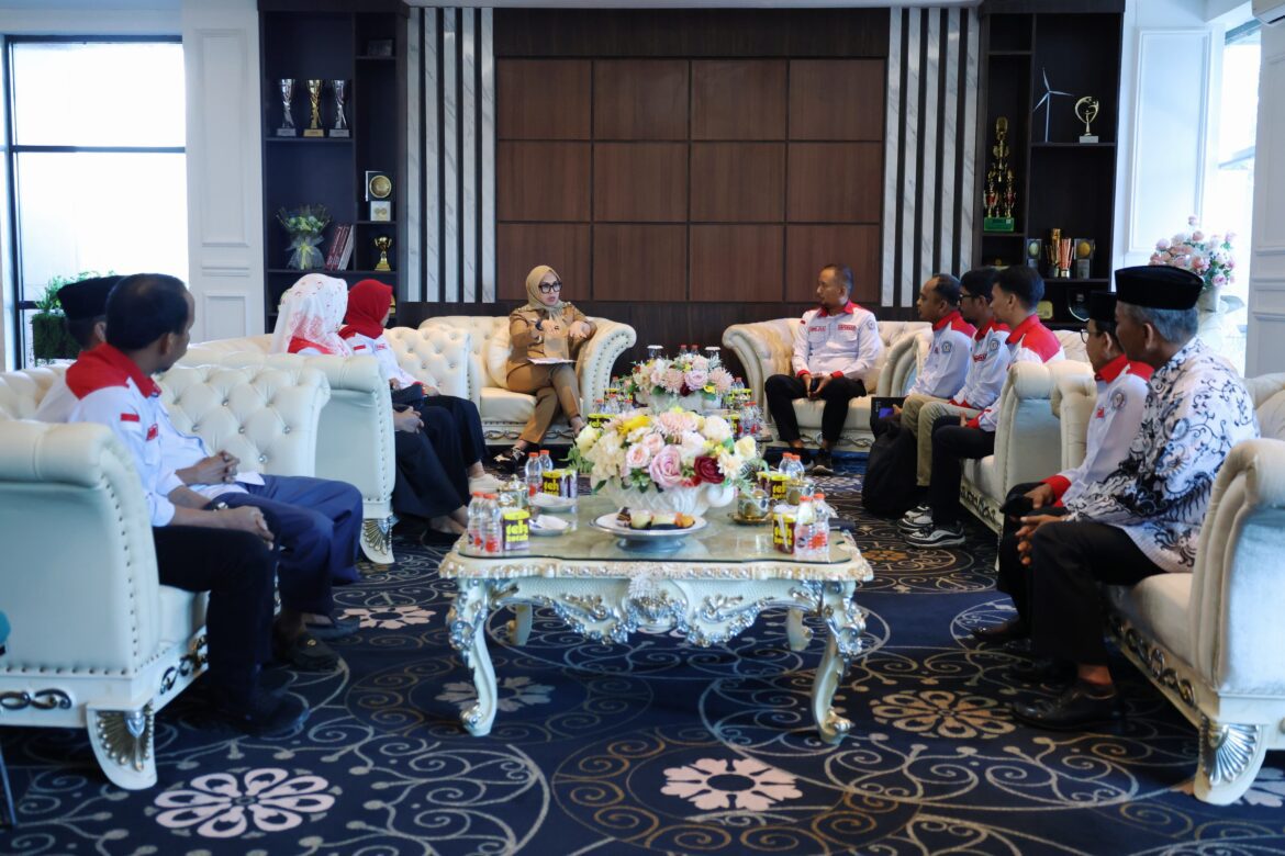 Sinergi Membangun Desa: DPC ABPEDNAS Barru Bertemu Bupati Bahas Rencana Strategis