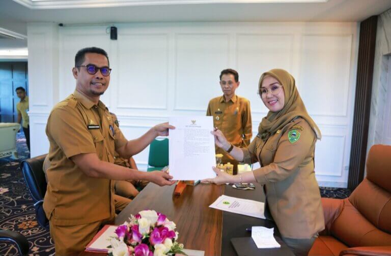 Bupati Barru Tunjuk Dua Pejabat Plt. Baru