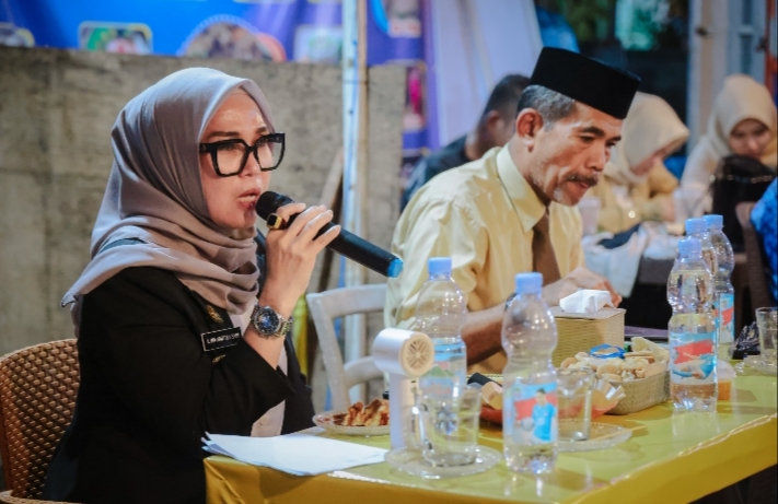 Bupati Barru Gelar Bincang Santai Bersama Pelaku Usaha Kuliner di Alun-Alun Colliq Pujie