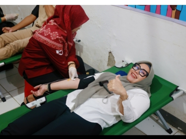 Donor Darah Barru, Bupati Turut Ambil Bagian