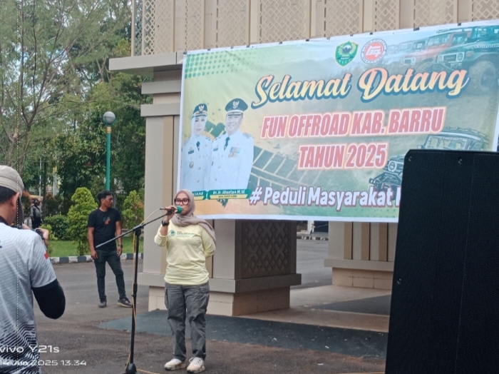 Andi Ina Lepas Offroader ke Desa Kamiri