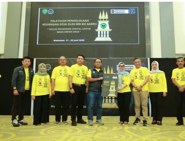 Bupati Barru Tutup Pelatihan Keuangan Desa