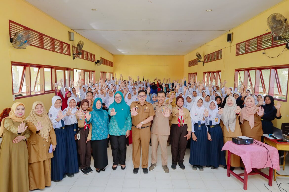 Andi Milawaty Abustan Ajak Remaja Putri Barru Peduli Gizi Lewat Gerakan Aksi Bergizi