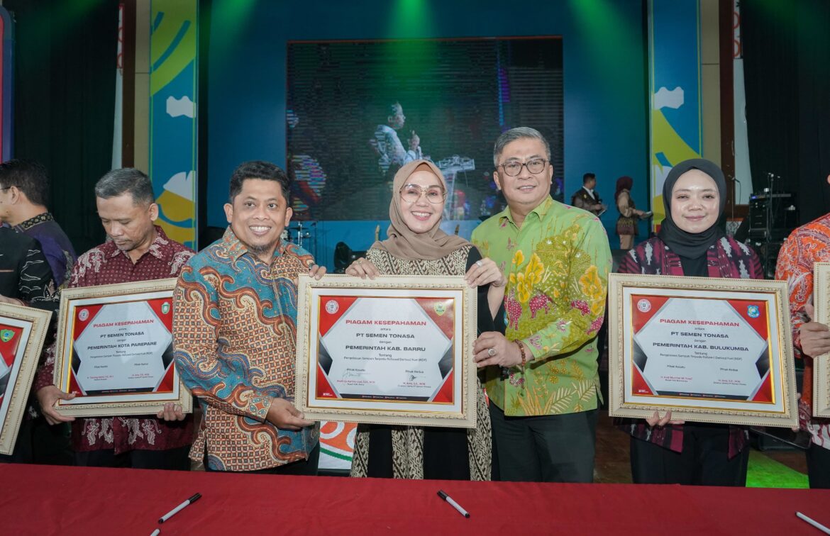 Bupati Andi Ina Teken Kerja Sama Strategis dengan PT Semen Tonasa untuk Pengelolaan Sampah
