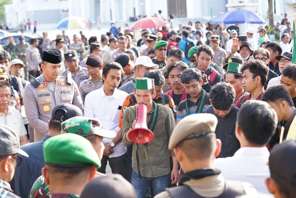 ​DPRD Gowa Dikritik HMI CAGORA: Garang di Media, Ompong di Realita