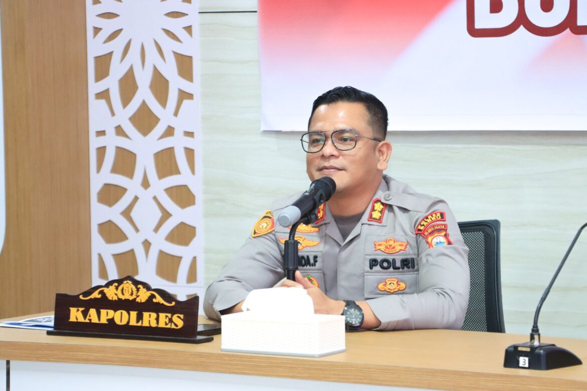 ​Pimpin Rapat Anev, Kapolres Barru Tekankan Kesiapsiagaan Pengamanan Pilkades Serentak