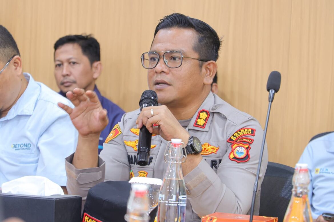 ​Teken Kerja Sama Pengamanan PLTU, Kapolres Barru: Petugas Harus Punya Pola Pikir Intelijen